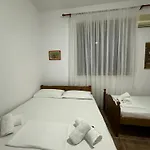 Sosana * Qeparo