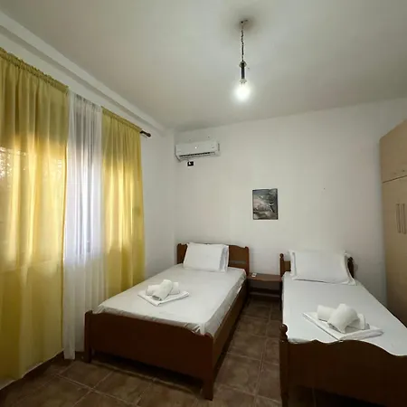 Sosana Homestay *