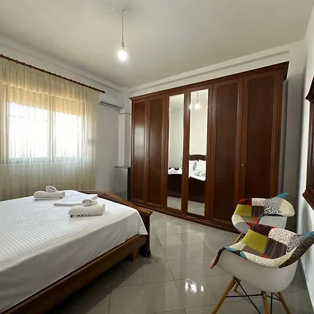 Sosana Homestay Qeparo