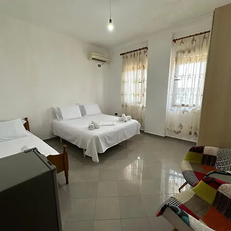 Homestay Sosana Qeparo