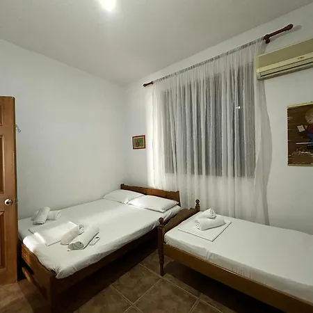Homestay Sosana *